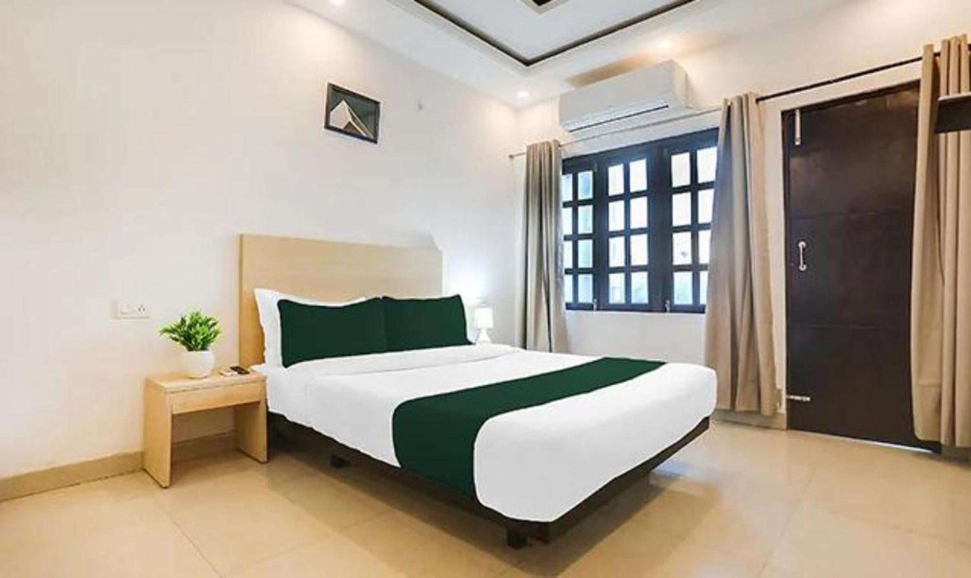 Fabexpress Prime Inn Prayagraj Exterior photo